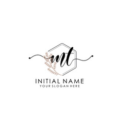 MT Luxury initial handwriting logo with flower template, logo for beauty, fashion, wedding, photography - obrazy, fototapety, plakaty