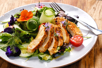 Spring salad with chicken