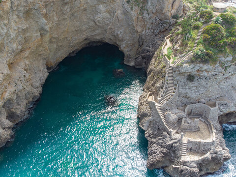 fotografia aerea grotta delle colombe a terrasini