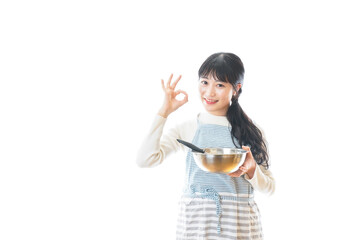 クッキング教室に通う若い女性