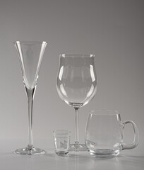 Various types of drinking glasses and bowls, for wines, sparkling wines, beers and brandy