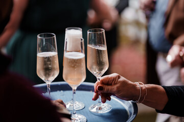 Sekt service