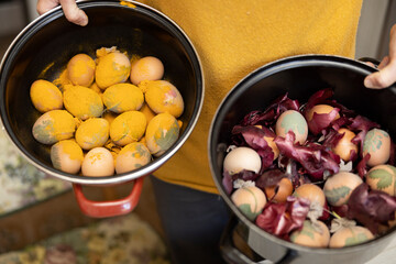 Colouring Easter Eggs With Turmeric and Onion Peels