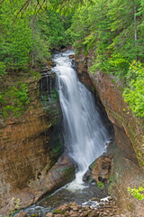 Fototapeta na wymiar Secluded Waterfall in the North Woods