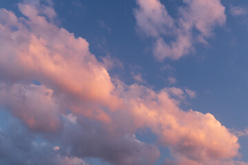 Naklejka na ściany i meble Sky and clouds at sunset
