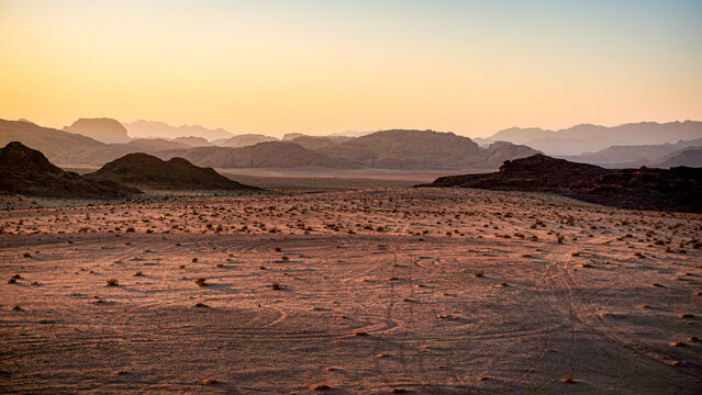 sunset in the biggest desert in jordan - wadi ram © Дмитрий Оганов