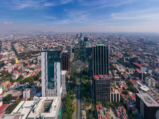 Fototapeta na wymiar Paseo de la Reforma. CDMX México