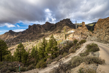 Fototapeta na wymiar Gran Canarian mountain range near Cruz Grande in Gran Canaria in Spain.