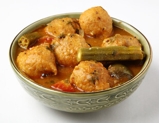 Sambar  Vada , Medu Vada, a popular South Indian food served with Green, Red and coconut chutney 