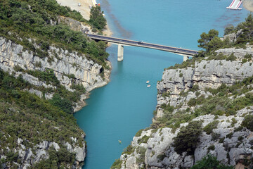 Lac de Sainte-Croix am Eingang der Verdonschlucht , Provence