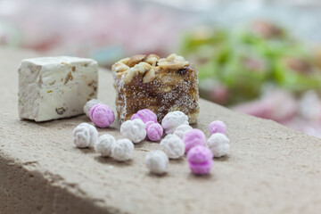 Halva cake and halva balls 
