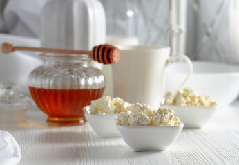 Fresh homemade cottage cheese with honey.