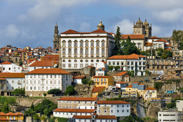 Fototapeta na wymiar Cathedral and episcopal palace in the Batalha district in the old town of Porto, Portugal