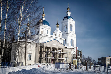 Fototapeta na wymiar construction of a new orthodox church
