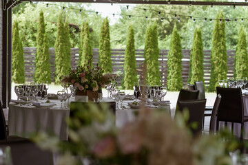 Boho wedding decor. Wedding centerpieces arrangements with dried flowers floristry and candles, boho style.