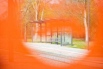 haltestelle strassenbahn öffentliche verkehrsmittel nahverkehr unschärfe
