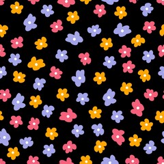 Fototapeta na wymiar Hand drawn summer seamless pattern with simple flowers. Perfect for T-shirt, textile and print. Floral doodle vector illustration for decor and design.