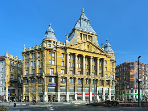 Anker House in Budapest, Hungary. It was built in 1908-1910 in eclectic style by design of the Hungarian architect Ignac Alpar as Budapest headquarter of the Vienna Insurance Company Anker.