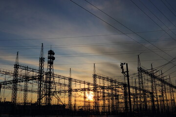 変電所と電線と空　夕日のシュルエットSubstation, electric wires and sky Sunset silhouette