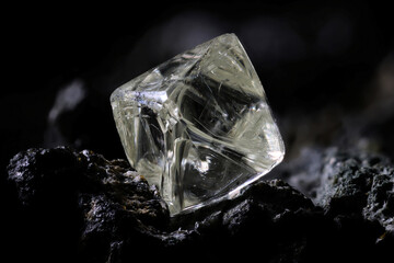 0.55 ct octahedral diamond from South Africa nestled in kimberlite