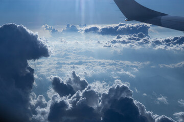 Nubes vistas desde ventana del avión