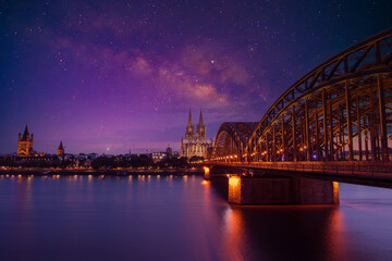 Fototapeta premium View on Cologne Cathedral and Hohenzollern Bridge, Germany