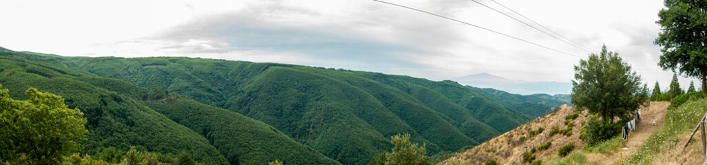 Panorama delle montagne Calabria - Sicilia  vista da Cucullaro