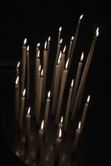bougies dans le noir