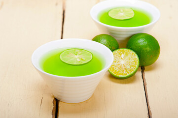 green lime lemonade