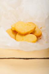 heart shaped shortbread valentine cookies