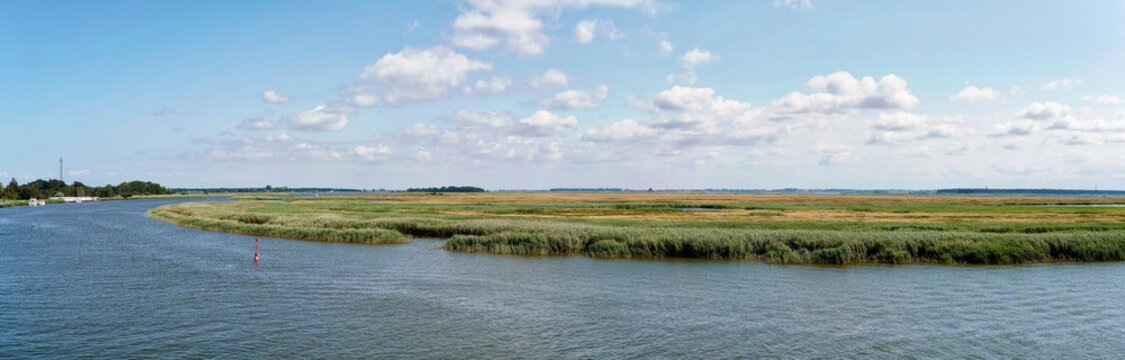 Zingster Strom am Hafen Zingst, Fischland-Dar&szlig;, Mecklenburg-Vorpommern, Deutschland