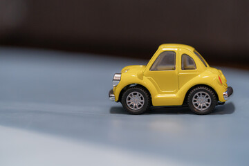 車のおもちゃ