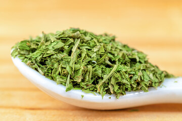 Oregano leaves condiment