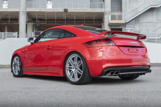 MONTMELO, SPAIN-OCTOBER 10, 2021: 2009 Audi TT S-Line (Mk2, Type 8J), rear view
