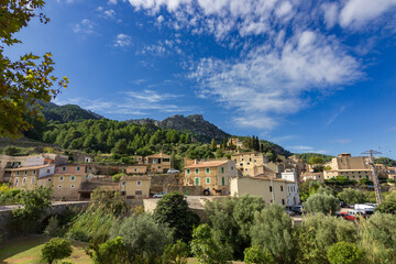 Fototapeta na wymiar Town of Estellenc in the mountains of Mallorca (Spain)