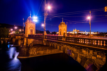 Fototapeta premium Charles Bridge and Prague Castle at night, Prague, Vltava River, Czech Republic