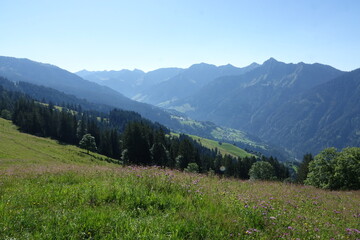 Fototapeta premium Auf dem Alpwegkopf