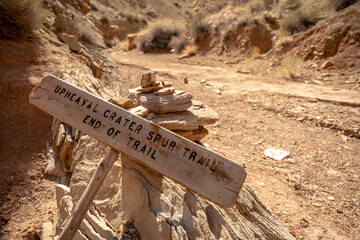Broken Sign At The End of Upheaval Crater