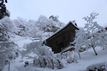 山寺、天台宗、宝珠山立石寺、冬