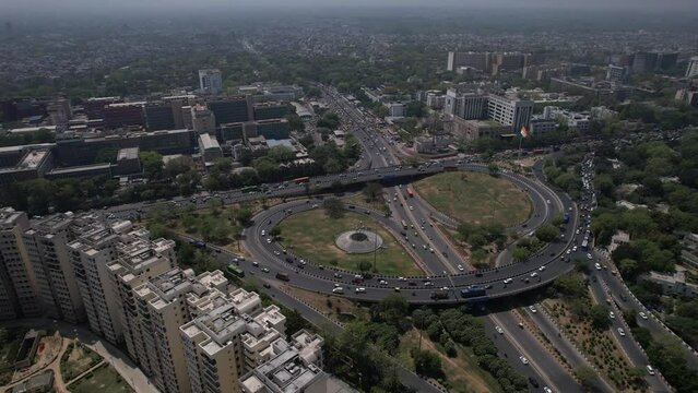 An aerial shot of the flyover with running traffic in New Delhi, India
