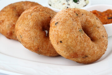 Vada / Medu vadai with sambar - Popular South Indian snack