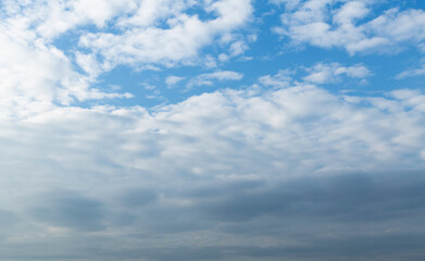 Naklejka premium Gray clouds in the sky