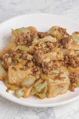 豆腐と挽き肉のオイスターソース炒め