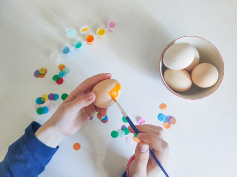Easter preparations, painting Easter eggs