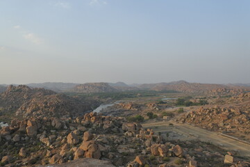 ハンピ村　絶景　インド