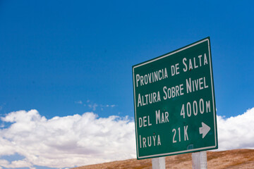 cartello che da indicazioni sulla localit&agrave; del Parco nazionale della terra del fuoco 