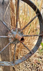 old bicycle wheel