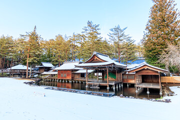 積雪した身曾岐神社　山梨県北杜市　Misogi Shrine with snow. Yamanashi-ken Hokuto city.	
