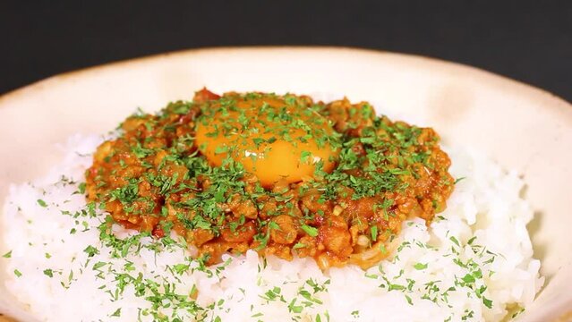 大豆ミートのキーマカレー　回転