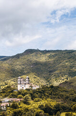 A antiga Vila Rica no meio das montanhas de Minas Gerais e atual Ouro Preto. 